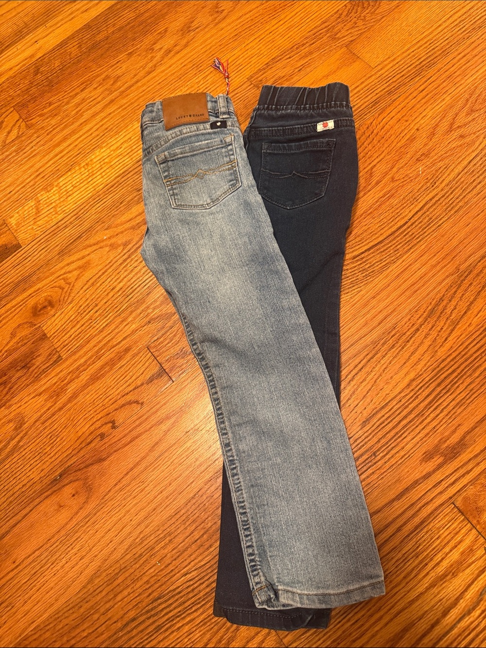 Lucky Brand Skinny Jeans Duo in Light Blue and Dark Blue